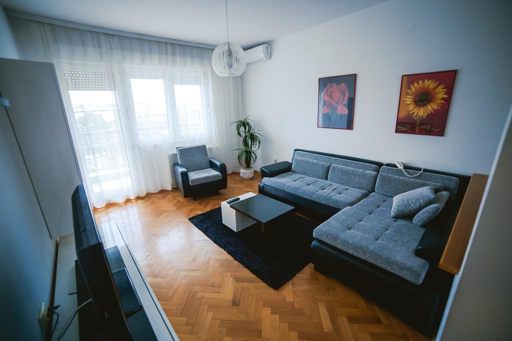 Viktorija Apartment ベオグラード エクステリア 写真